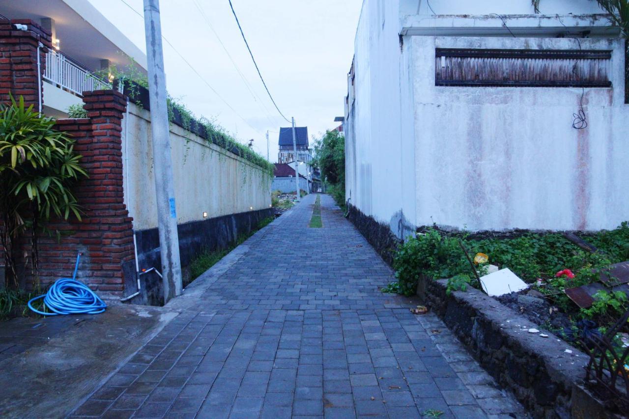 Na-Mi Guesthouse Canggu Экстерьер фото